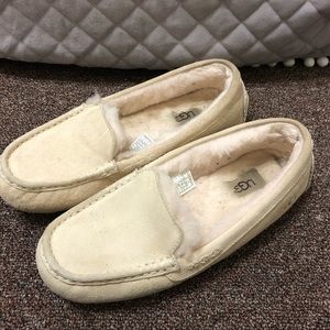 Ugg Moccasins Size 8